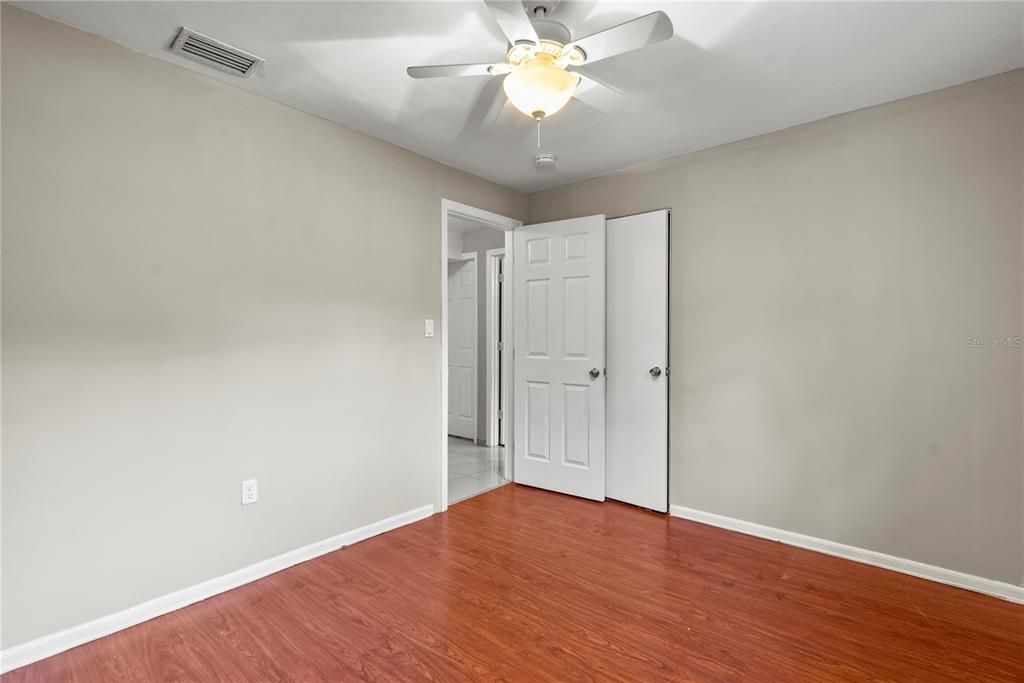 For Sale: $360,000 (3 beds, 1 baths, 1704 Square Feet)