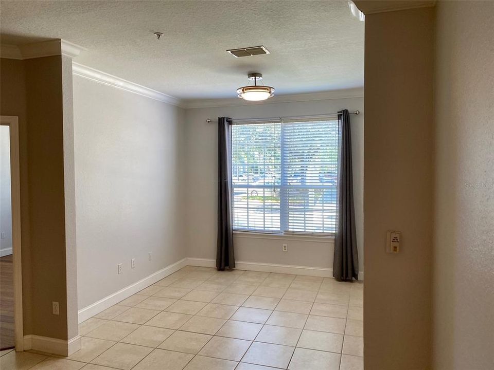 For Sale: $229,000 (2 beds, 2 baths, 1141 Square Feet)