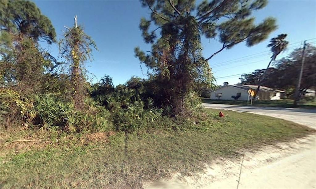 Active With Contract: $24,997 (0.11 acres)