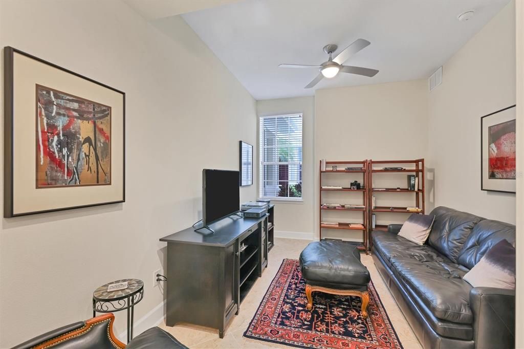 For Sale: $430,000 (2 beds, 2 baths, 1623 Square Feet)