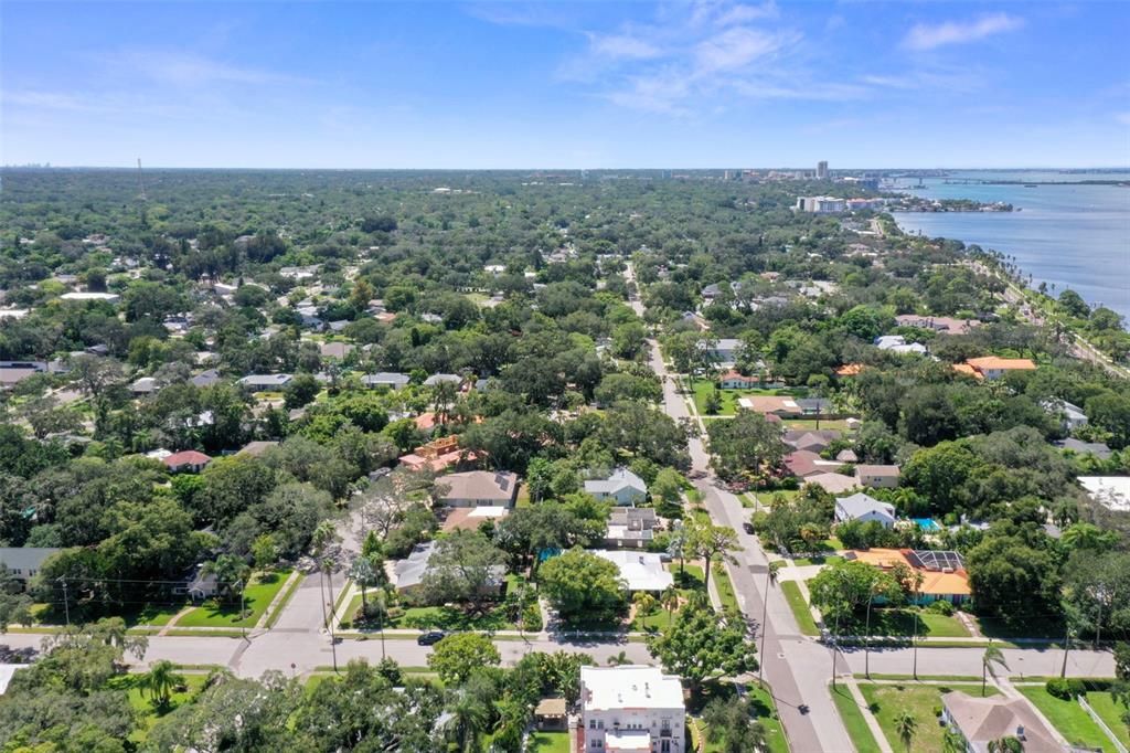 For Sale: $1,295,000 (3 beds, 2 baths, 2307 Square Feet)