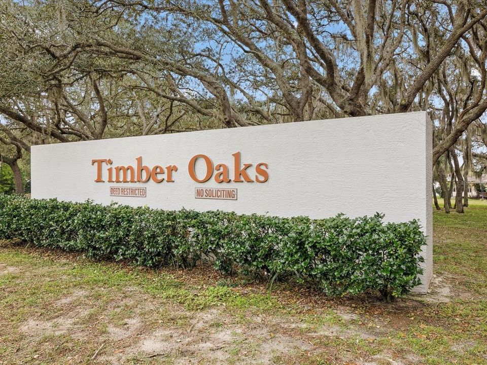 Timber Oaks Entrance