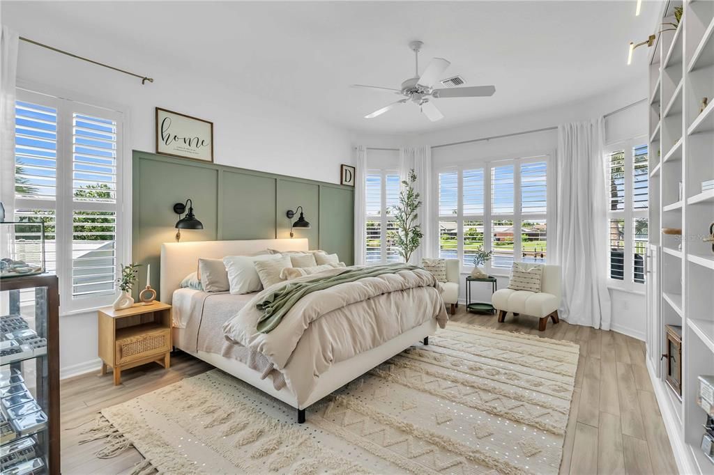 Active With Contract: $1,499,900 (3 beds, 2 baths, 2684 Square Feet)