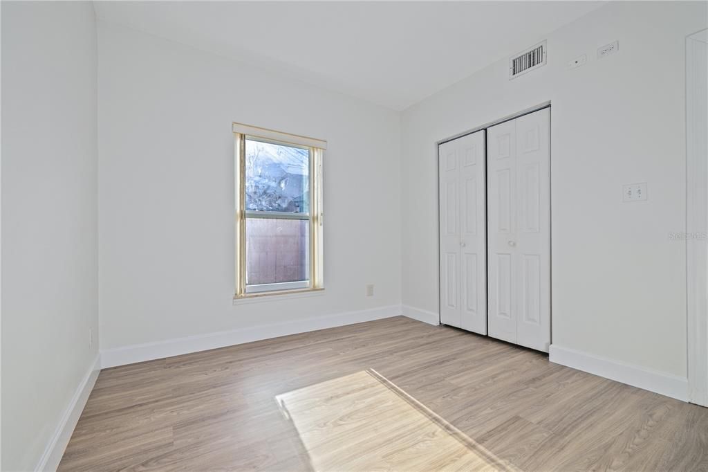 Active With Contract: $2,750 (3 beds, 2 baths, 2920 Square Feet)