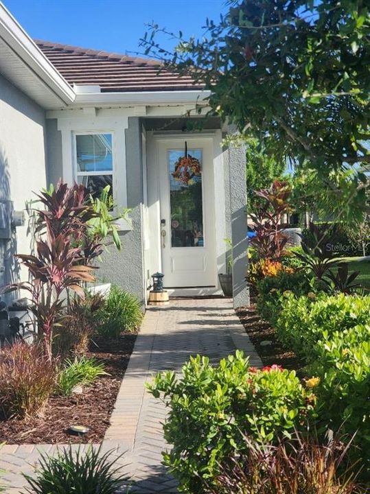 BEAUTIFULLY LANDSCAPED FRONT ENTERANCE