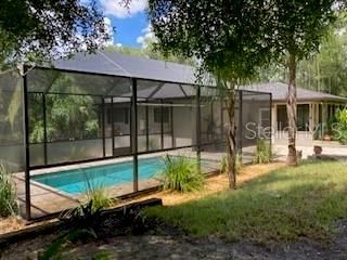 For Sale: $529,000 (3 beds, 2 baths, 1964 Square Feet)