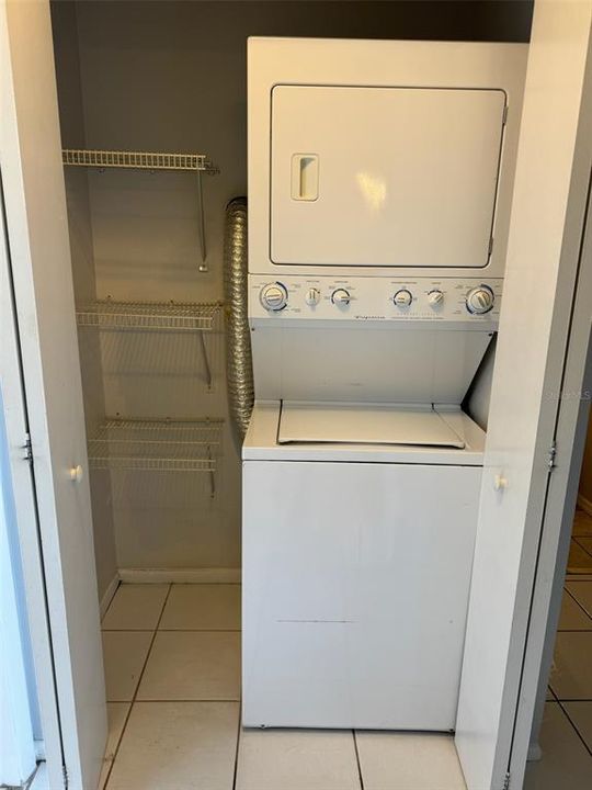 В аренду: $1,500 (2 спален, 1 ванн, 1008 Квадратных фут)