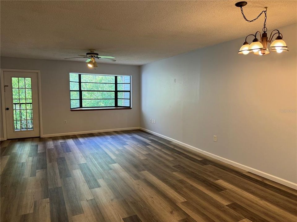 For Rent: $1,500 (2 beds, 1 baths, 1008 Square Feet)