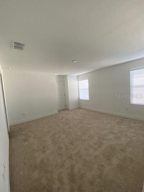 For Rent: $2,900 (3 beds, 2 baths, 2080 Square Feet)