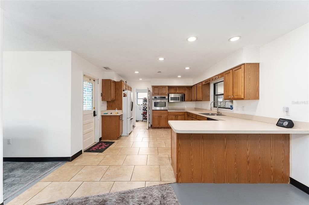 Active With Contract: $245,000 (4 beds, 2 baths, 1970 Square Feet)