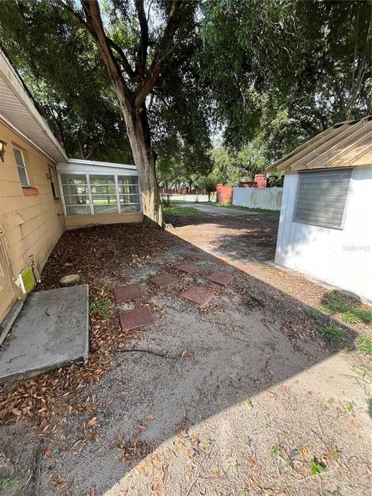 For Rent: $1,600 (2 beds, 2 baths, 1134 Square Feet)