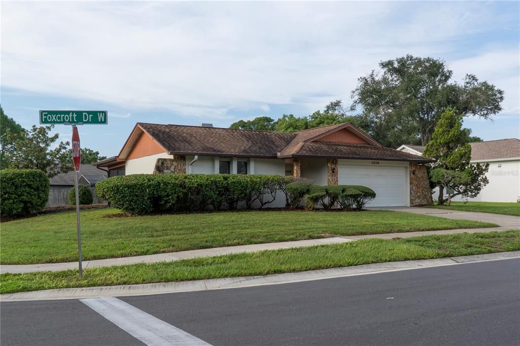 For Sale: $439,000 (3 beds, 2 baths, 1403 Square Feet)