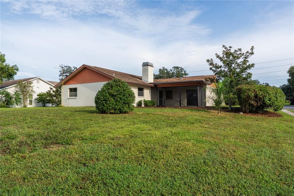 For Sale: $439,000 (3 beds, 2 baths, 1403 Square Feet)