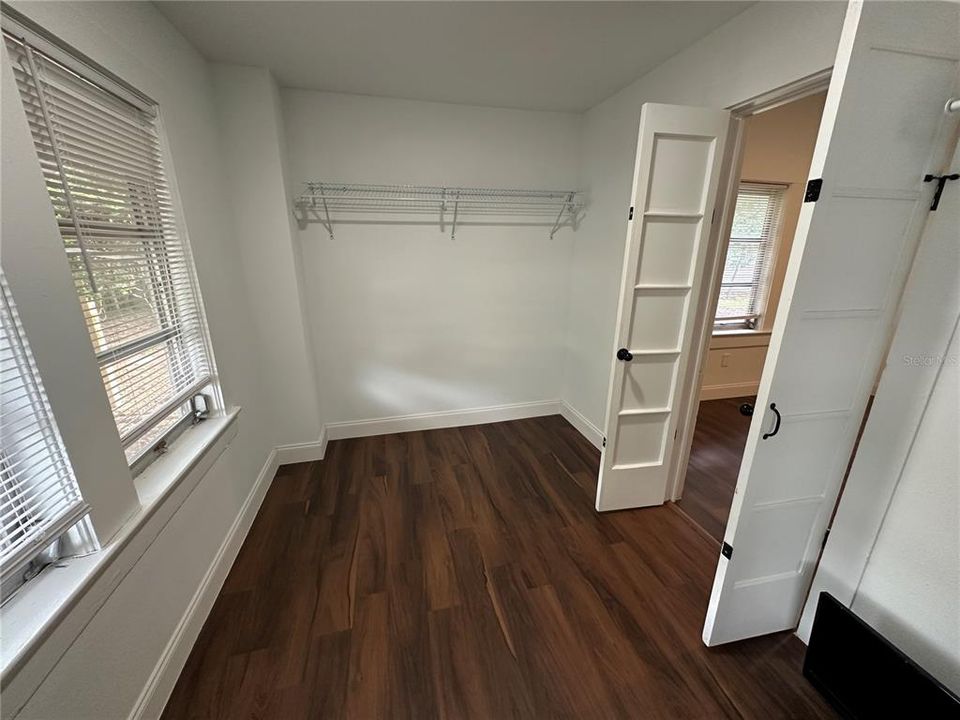 For Rent: $2,200 (3 beds, 2 baths, 1200 Square Feet)