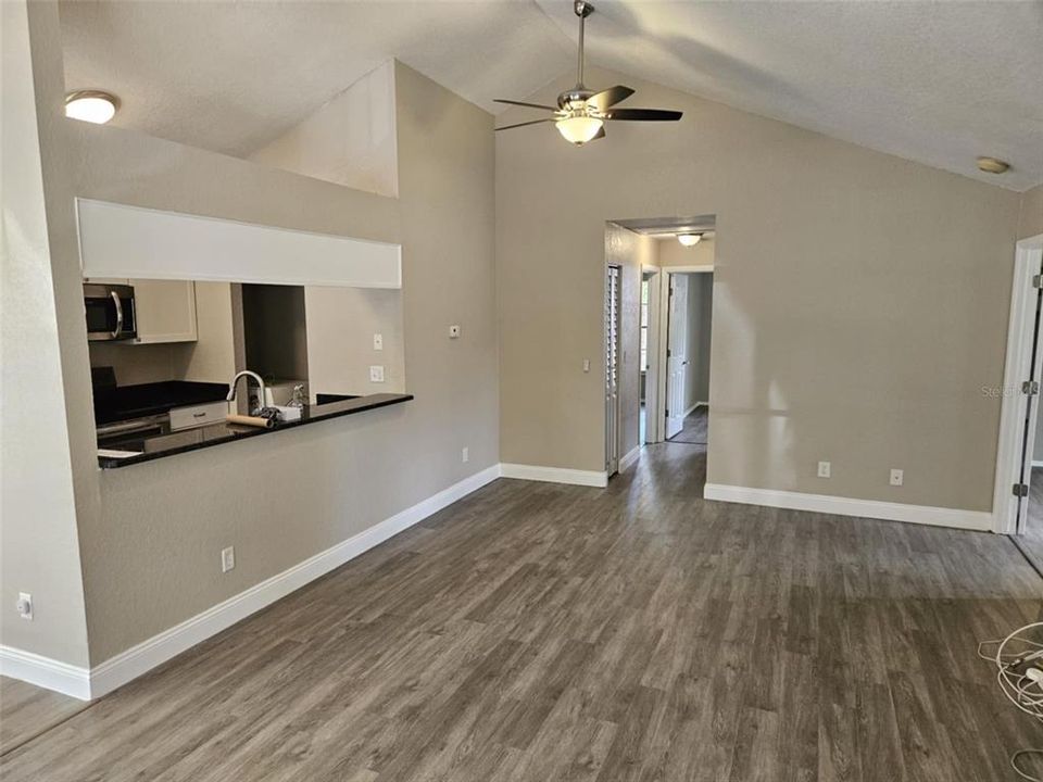 For Rent: $2,600 (3 beds, 2 baths, 1160 Square Feet)