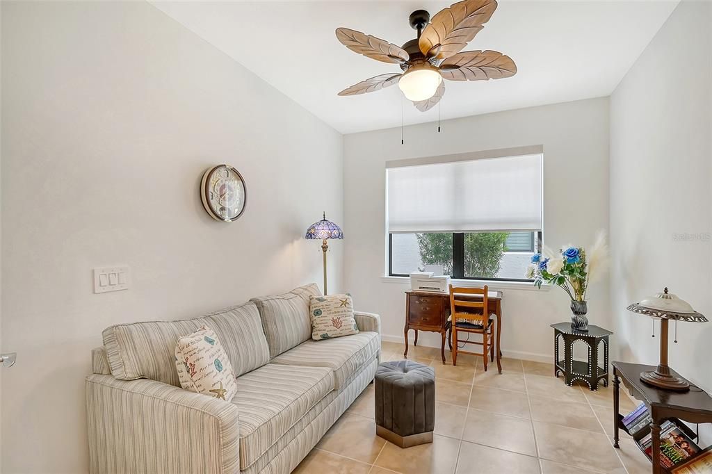 For Sale: $650,000 (2 beds, 2 baths, 1701 Square Feet)