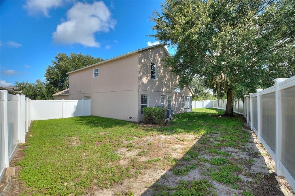 Active With Contract: $305,000 (4 beds, 2 baths, 2045 Square Feet)