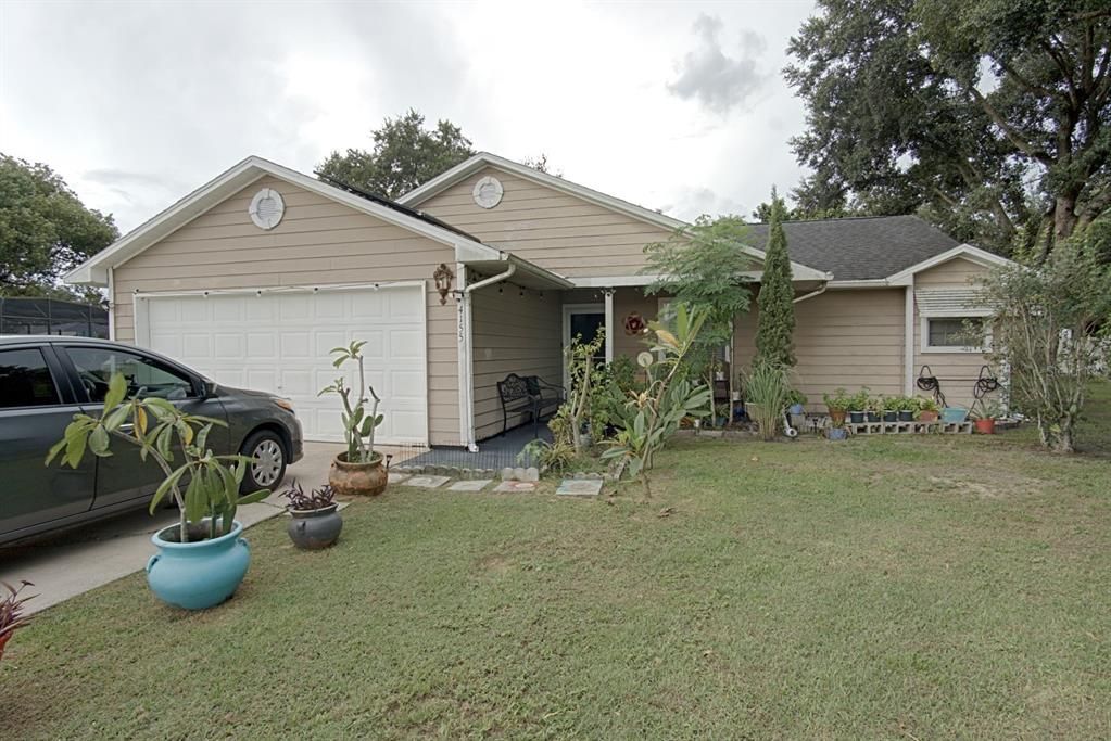 For Sale: $344,999 (3 beds, 2 baths, 1289 Square Feet)