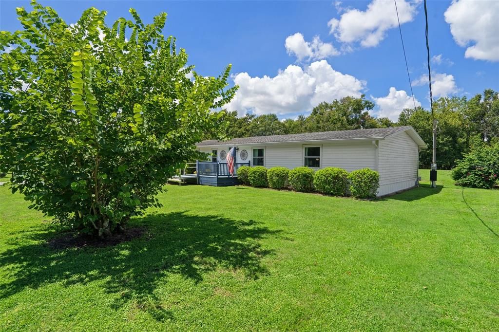 Active With Contract: $278,000 (3 beds, 2 baths, 1620 Square Feet)