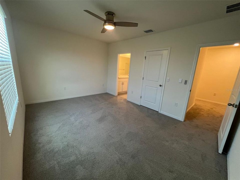 For Rent: $1,850 (3 beds, 2 baths, 1688 Square Feet)