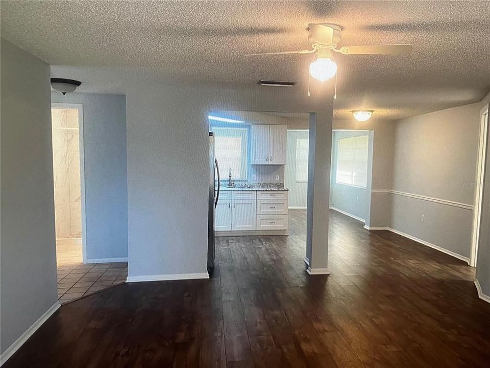 For Rent: $2,600 (2 beds, 2 baths, 1202 Square Feet)