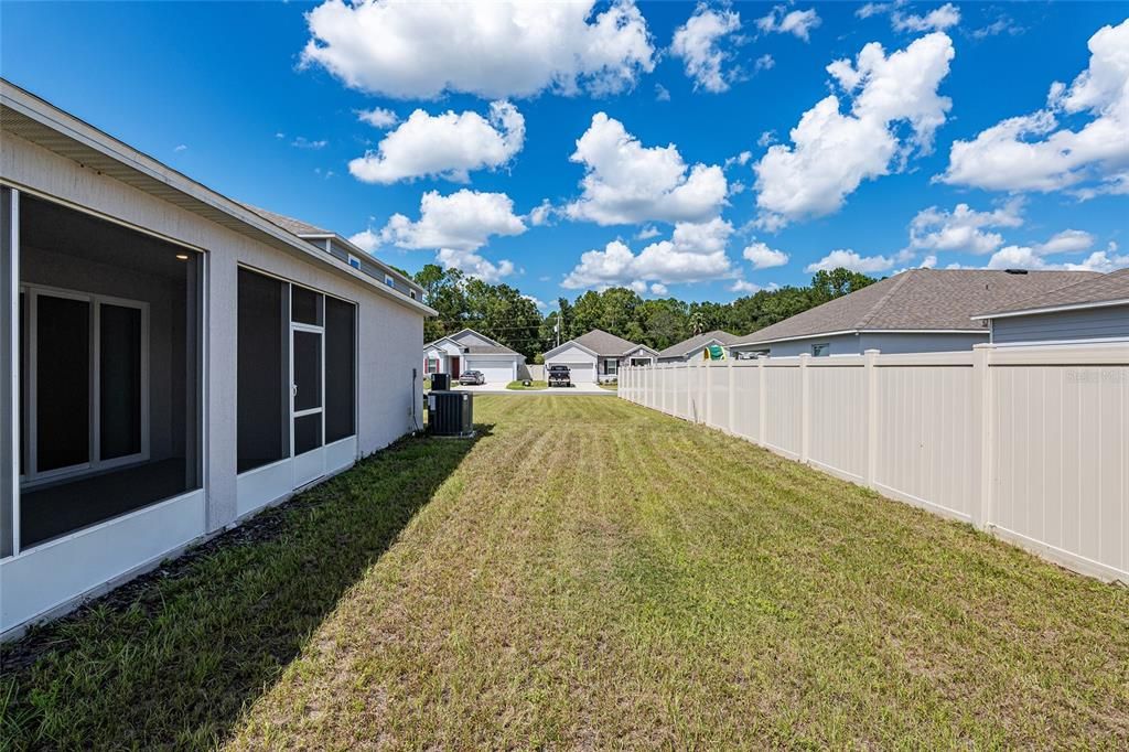 Active With Contract: $355,000 (3 beds, 2 baths, 1890 Square Feet)