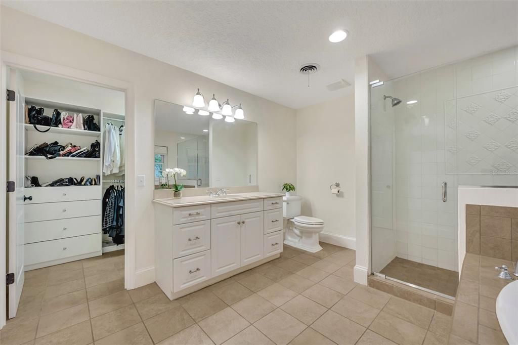 Spacious Primary bathroom