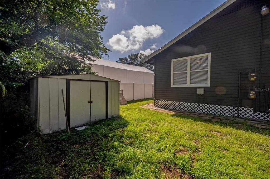 BACKYARD WITH STORAGE SHED