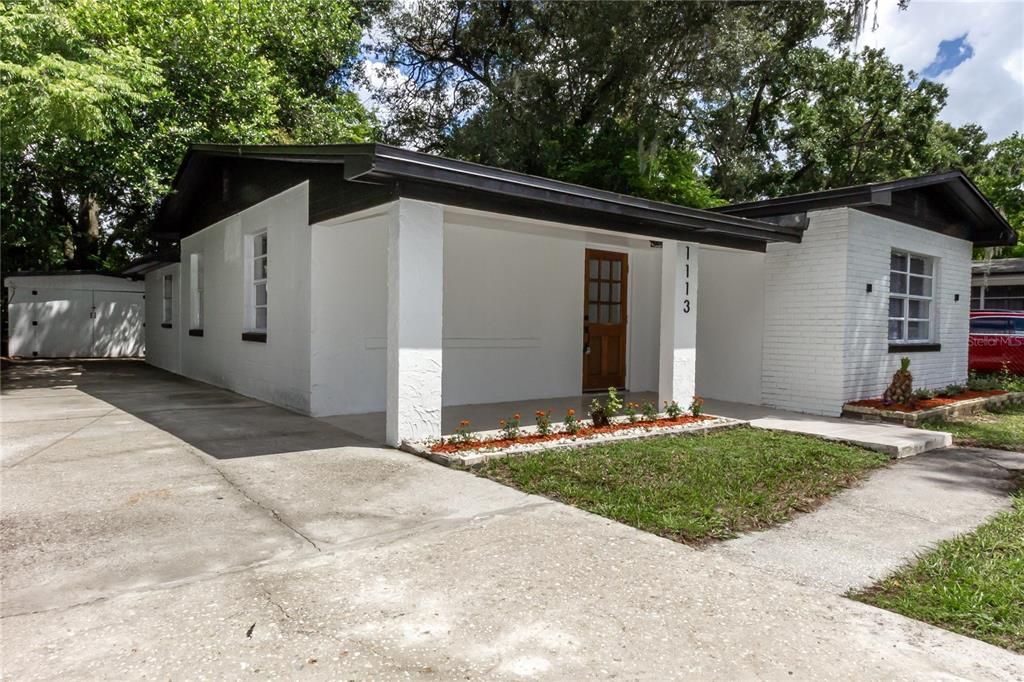 For Sale: $238,000 (3 beds, 1 baths, 1126 Square Feet)