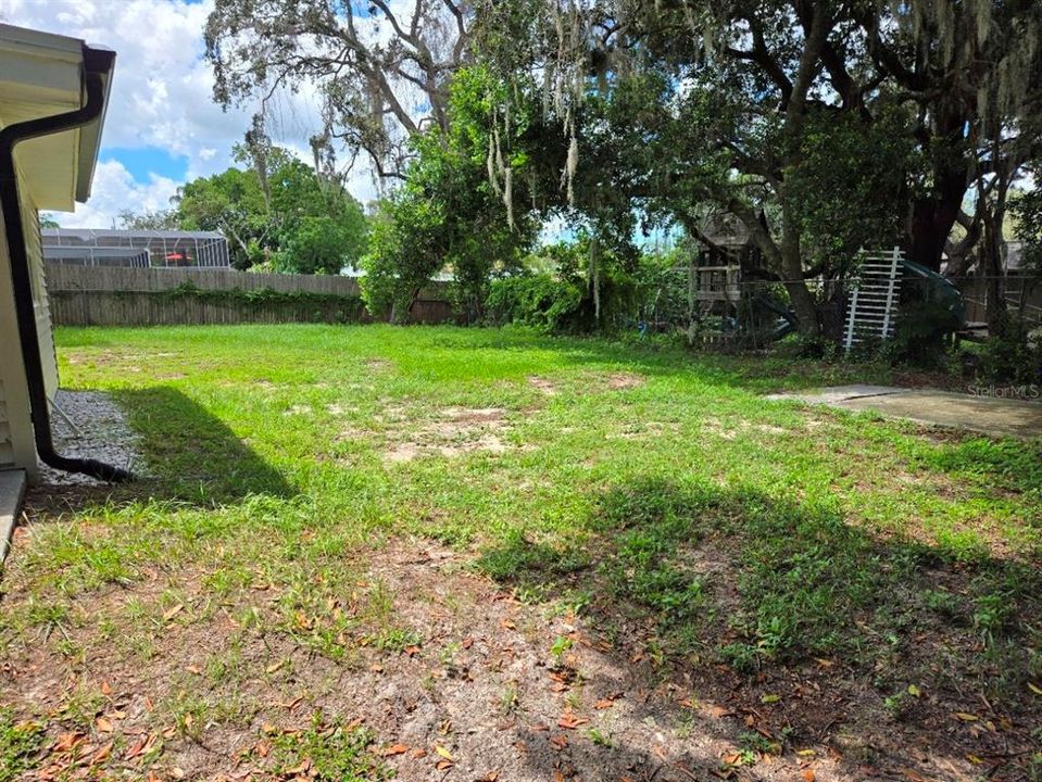 Fully Fenced in back yard