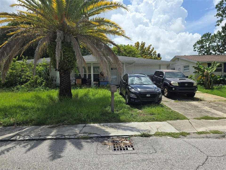 For Sale: $250,000 (3 beds, 2 baths, 1307 Square Feet)