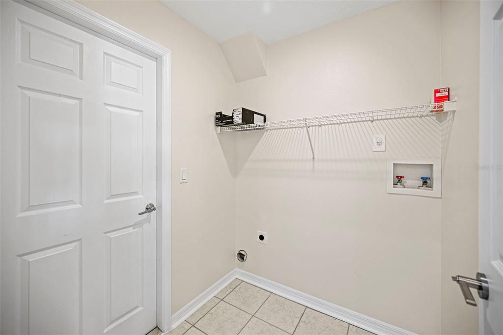 For Sale: $329,000 (3 beds, 2 baths, 1752 Square Feet)