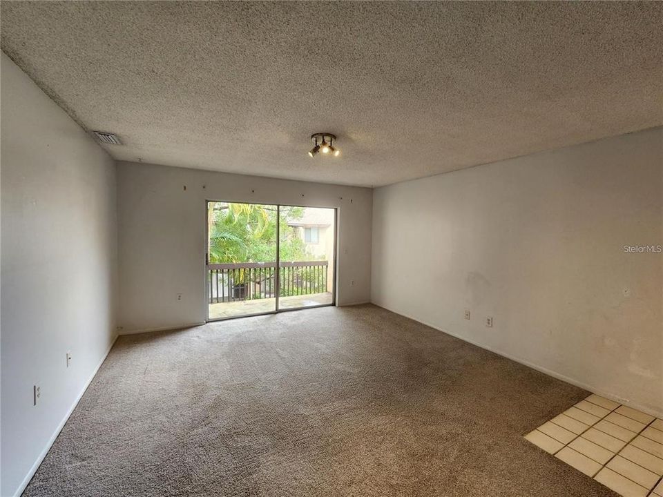 For Rent: $1,750 (2 beds, 2 baths, 967 Square Feet)