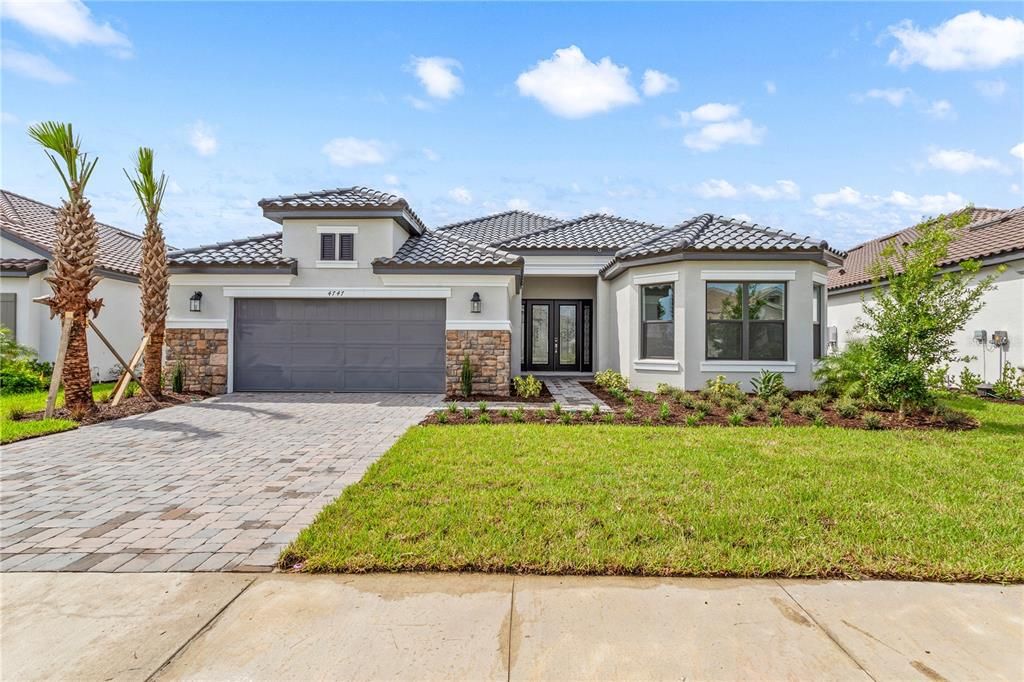 Recently Sold: $800,788 (4 beds, 3 baths, 2929 Square Feet)