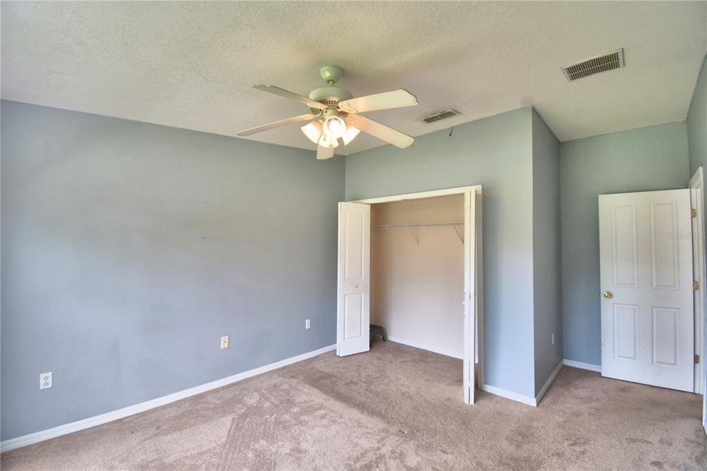 2nd Upstairs Bedroom