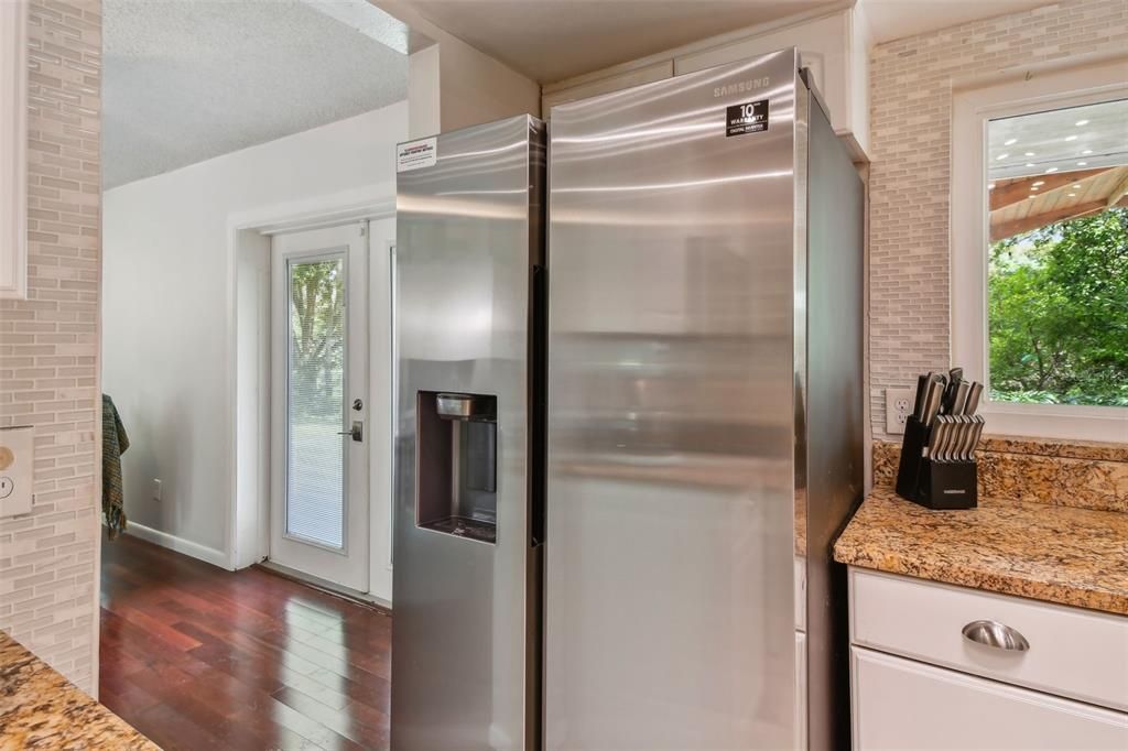 Active With Contract: $439,900 (3 beds, 2 baths, 1630 Square Feet)