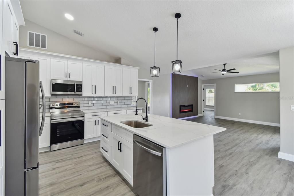 For Sale: $544,900 (4 beds, 2 baths, 2244 Square Feet)