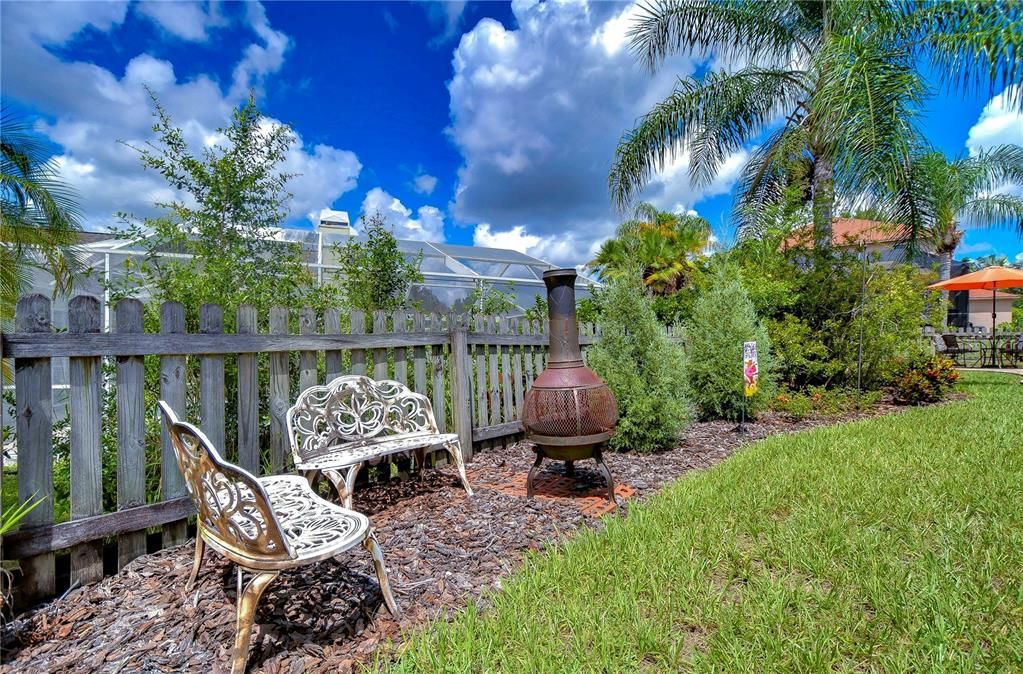 Charming picket fence adds to the charm!