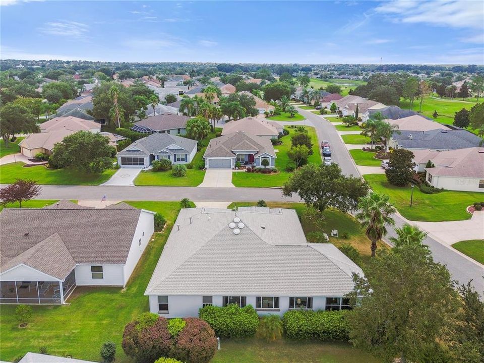 For Sale: $645,000 (3 beds, 2 baths, 2279 Square Feet)