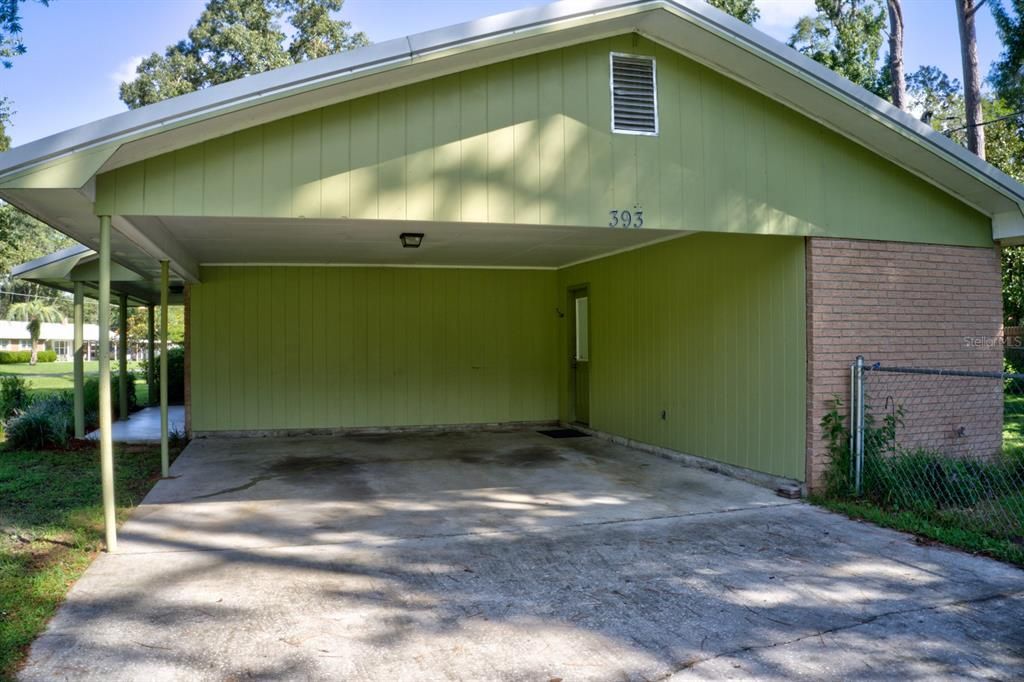 For Sale: $286,000 (3 beds, 2 baths, 1727 Square Feet)