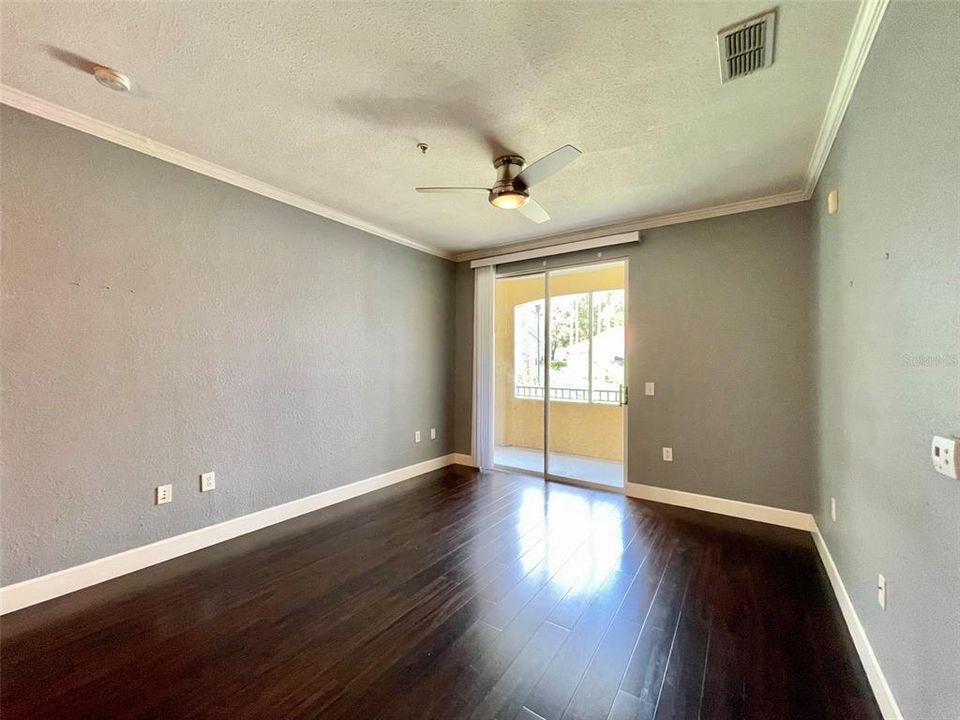 For Rent: $1,600 (2 beds, 2 baths, 1083 Square Feet)