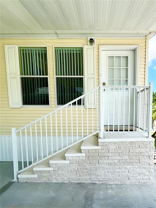 Main entrance to living room