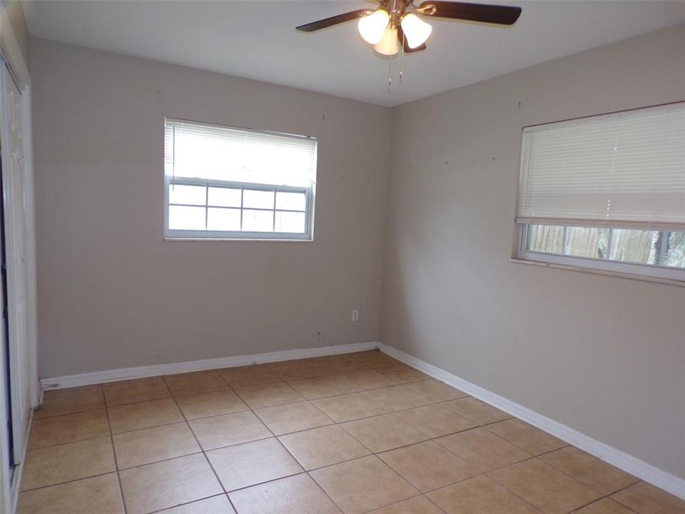 For Sale: $242,900 (3 beds, 2 baths, 1132 Square Feet)