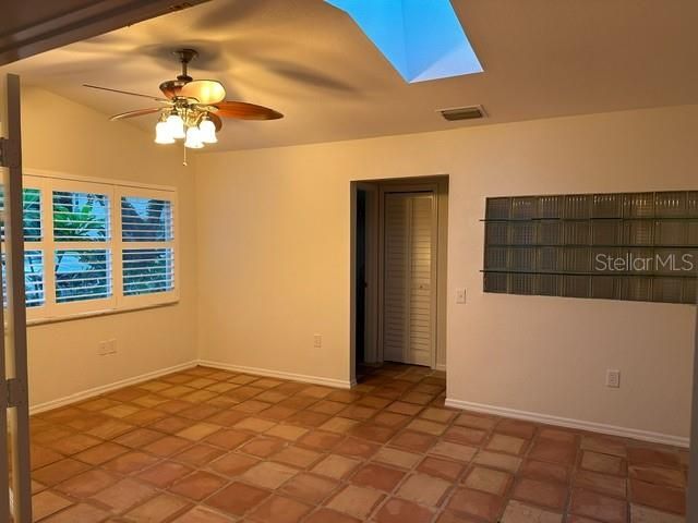 For Rent: $4,950 (4 beds, 3 baths, 2269 Square Feet)