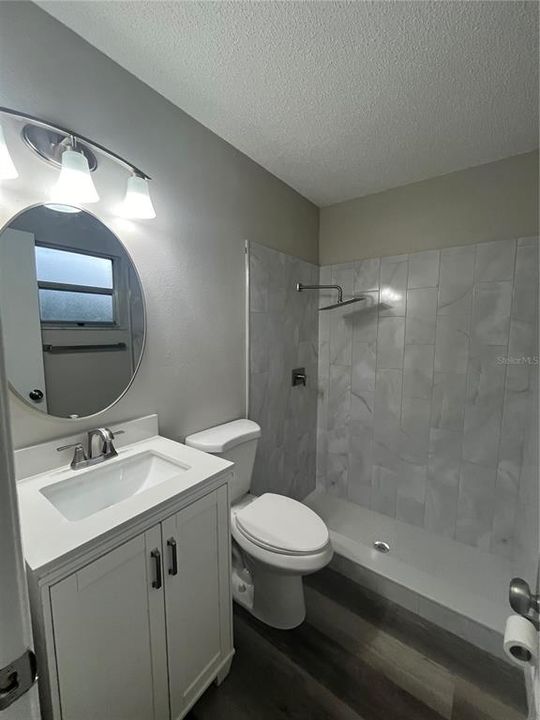 For Sale: $269,900 (2 beds, 2 baths, 975 Square Feet)