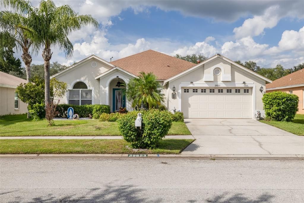 For Sale: $475,000 (3 beds, 2 baths, 2108 Square Feet)