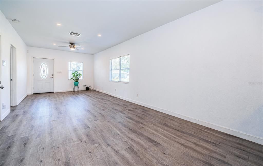 Dining Room/Living Room