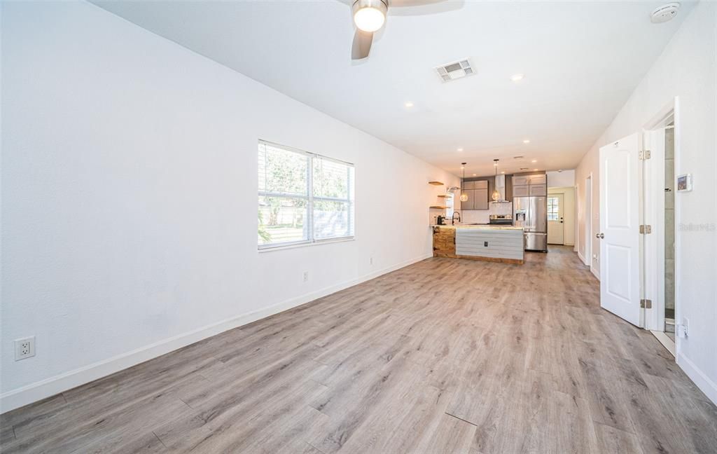 Living Room/Dining Room