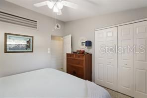 For Rent: $2,350 (2 beds, 1 baths, 1022 Square Feet)