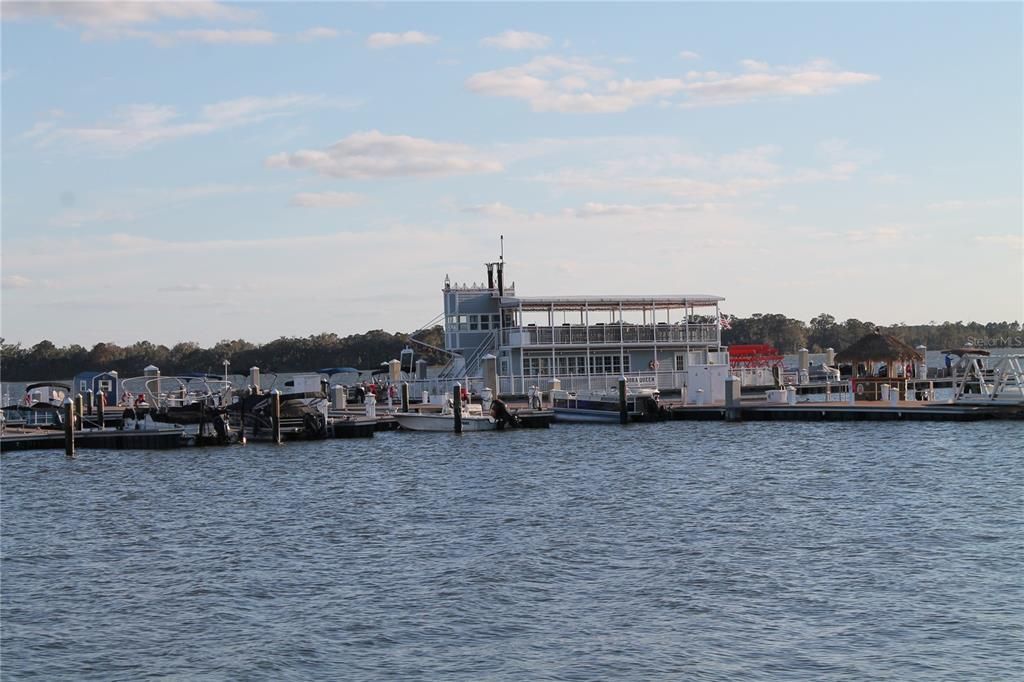 Take a riverboat cruise in downtown Tavares